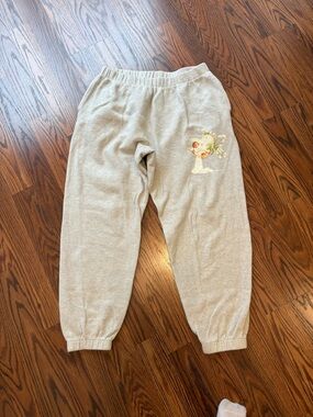 Women’s Boys Lie Cream Sweatpants with Floral Graphic Patch